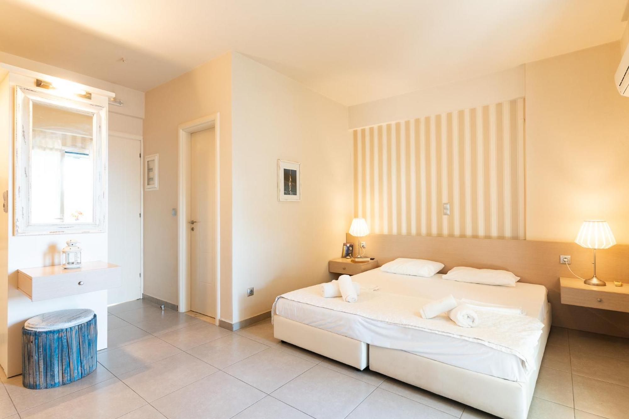 Aparthotel Sun George Finikounda Zewnętrze zdjęcie